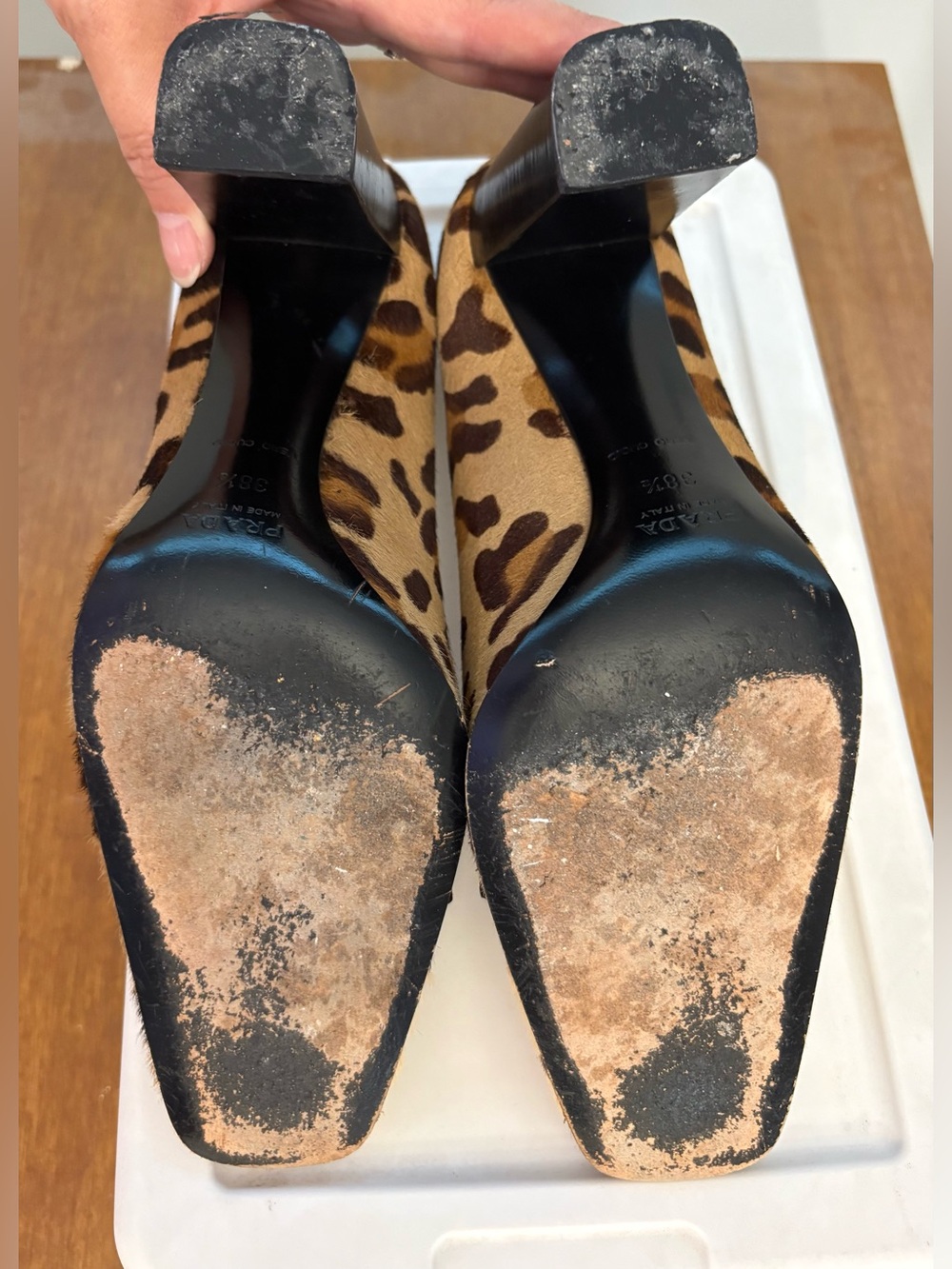 Prada VINTAGE Y2K Women’s Leopard Print Pony Hair Block Heels - size 38.5 - Picture 6 of 9